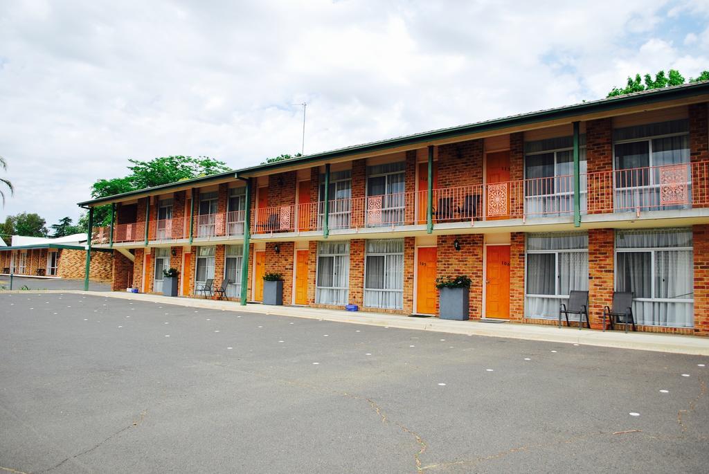 Cascades Motor Inn Dubbo Ngoại thất bức ảnh