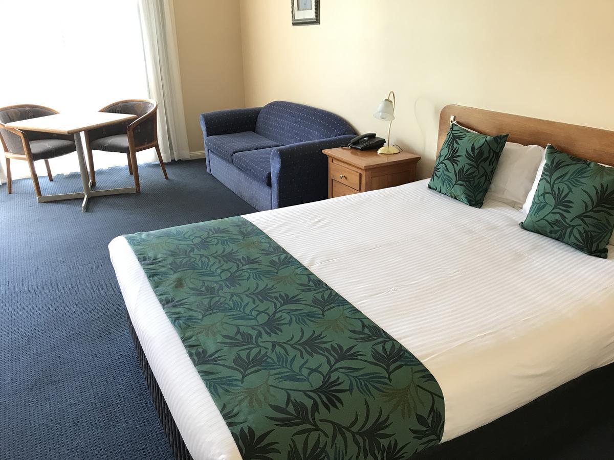 Cascades Motor Inn Dubbo Ngoại thất bức ảnh