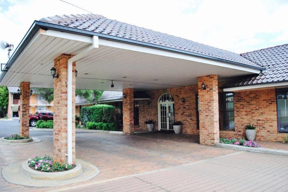 Cascades Motor Inn Dubbo Ngoại thất bức ảnh